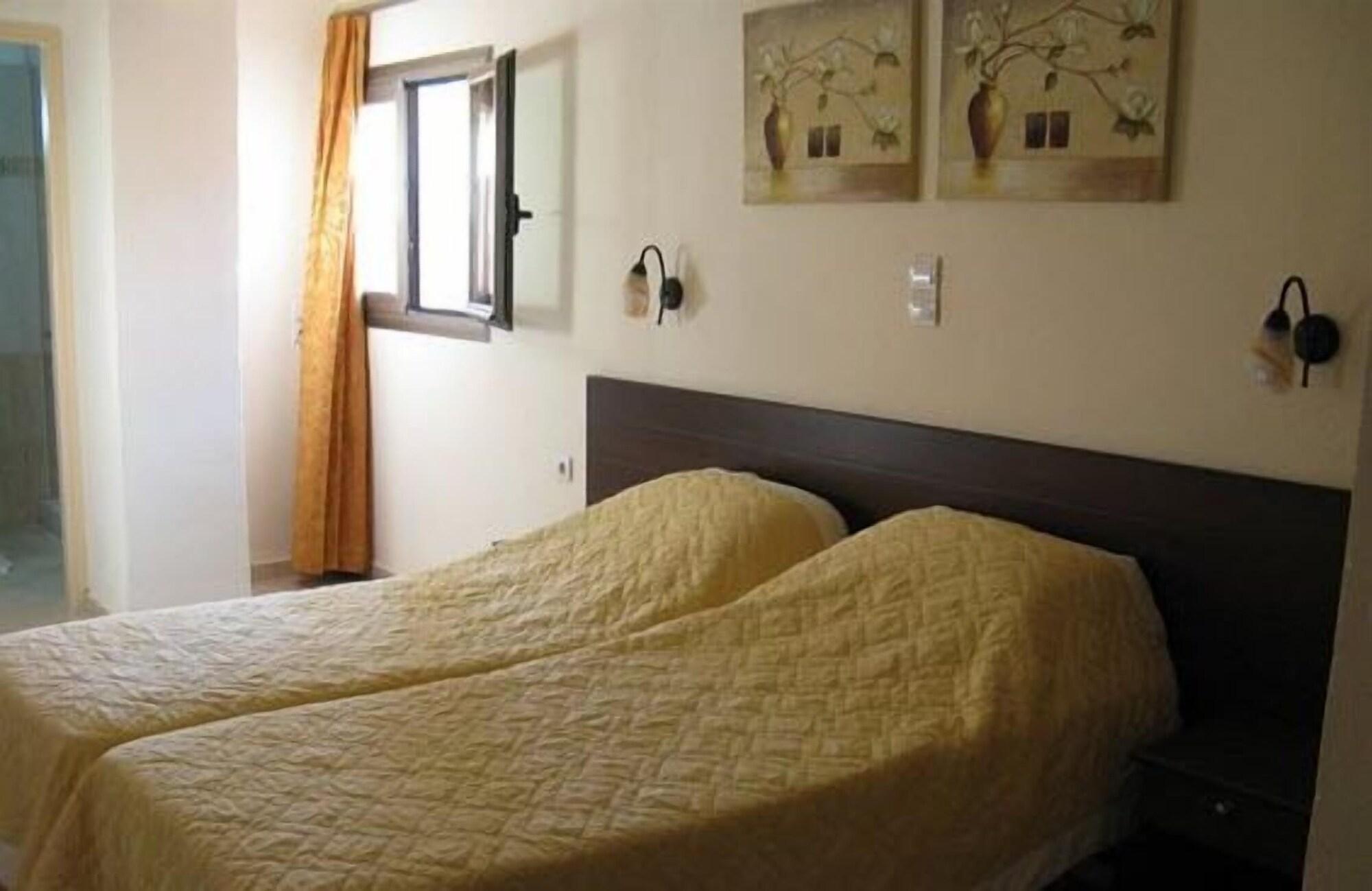 Blue Sky Hotel Apartments Réthimno Kültér fotó