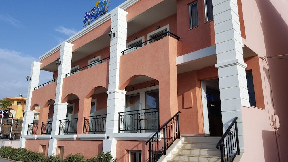 Blue Sky Hotel Apartments Réthimno Kültér fotó